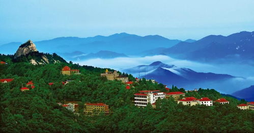 雞公山 苦干實(shí)干 創(chuàng)新發(fā)展 文化旅游煥發(fā)新活力